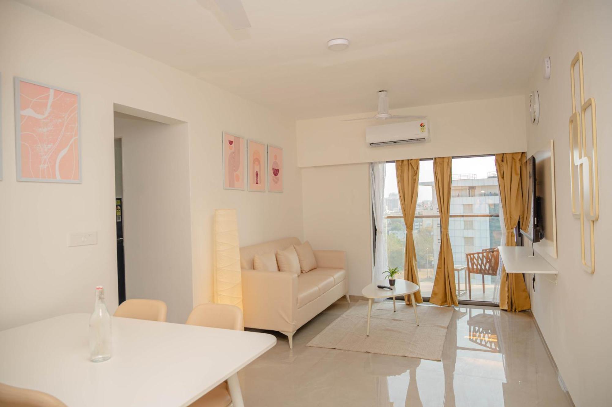 מומביי Z Bliss Suites, Bkc מראה חיצוני תמונה