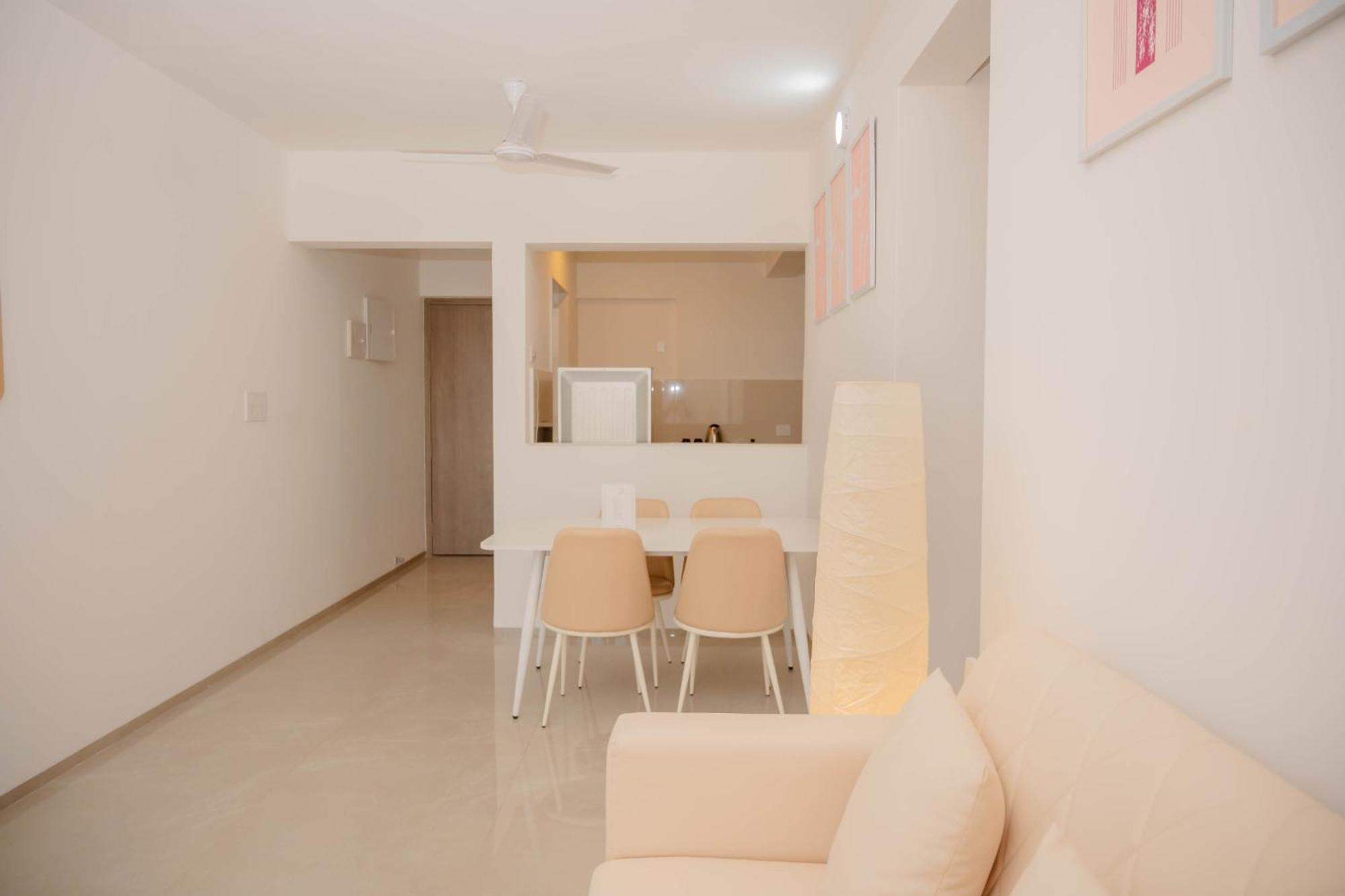 מומביי Z Bliss Suites, Bkc מראה חיצוני תמונה