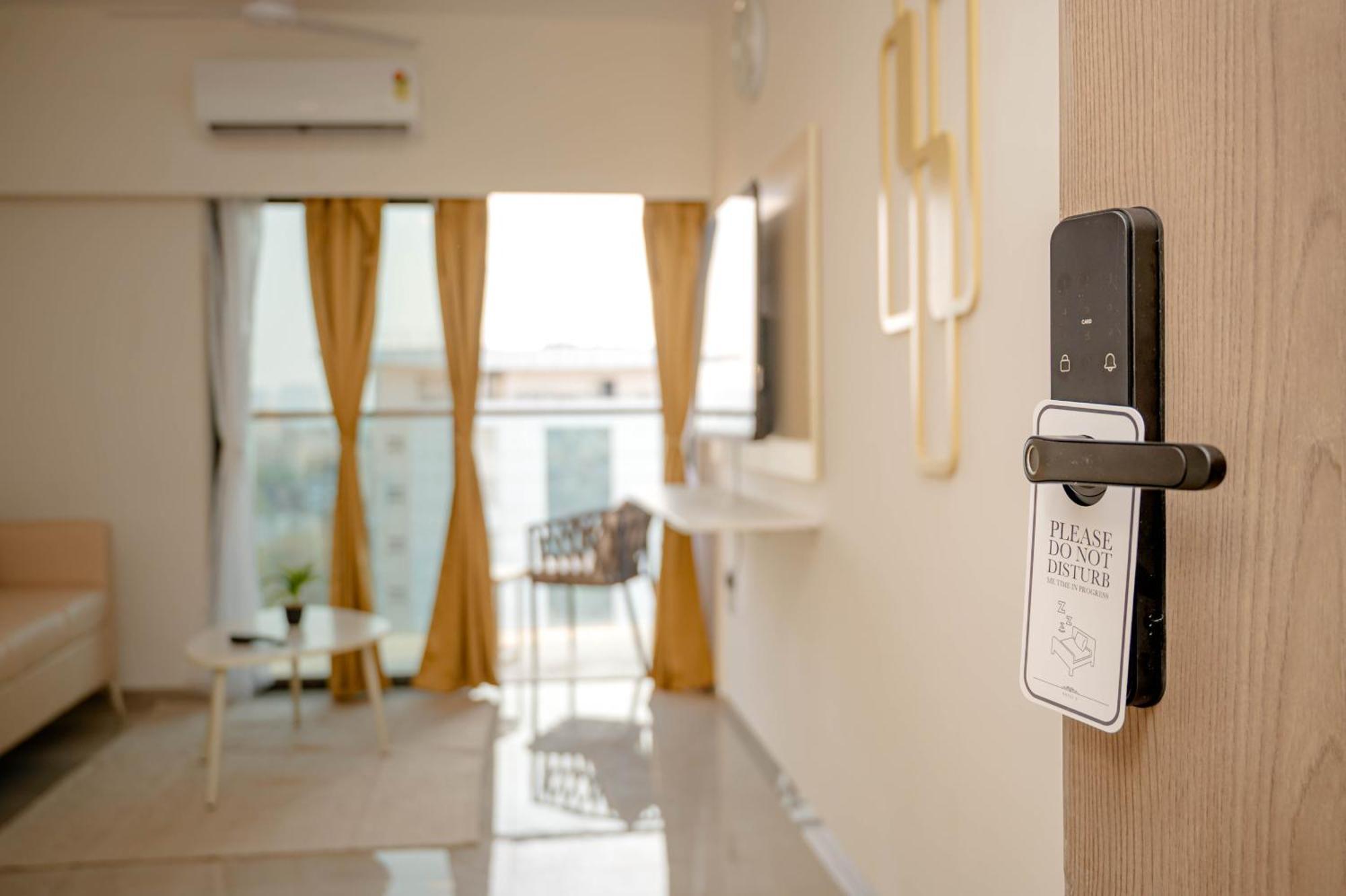 מומביי Z Bliss Suites, Bkc מראה חיצוני תמונה