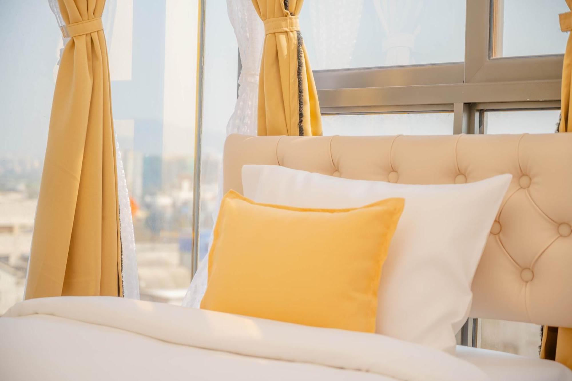 מומביי Z Bliss Suites, Bkc מראה חיצוני תמונה