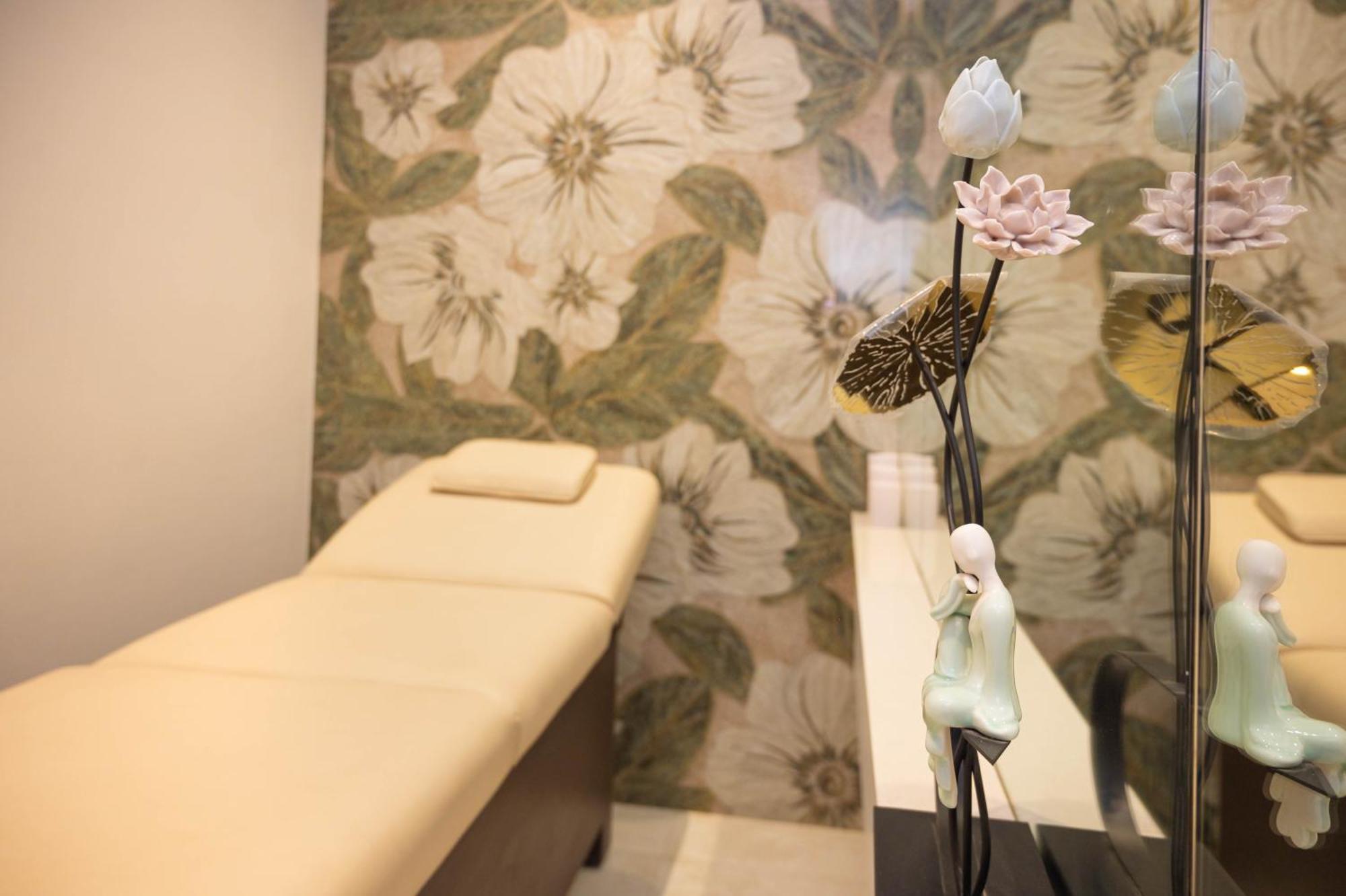 מומביי Z Bliss Suites, Bkc מראה חיצוני תמונה